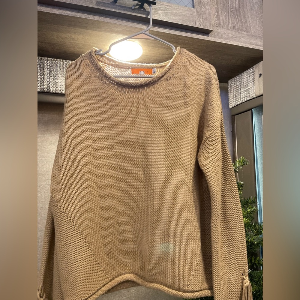 Sweater - Picture 3 of 4